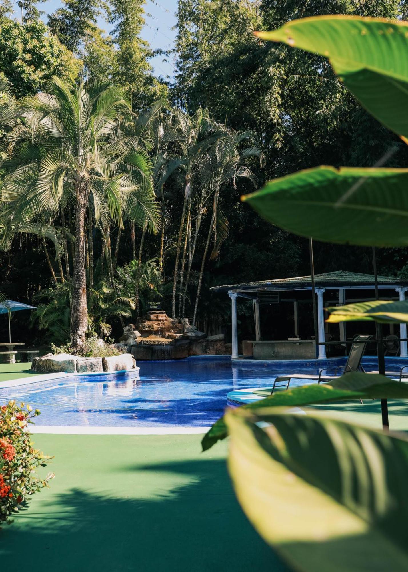 Hotel Y Restaurante El Paramo San Rafael  ภายนอก รูปภาพ